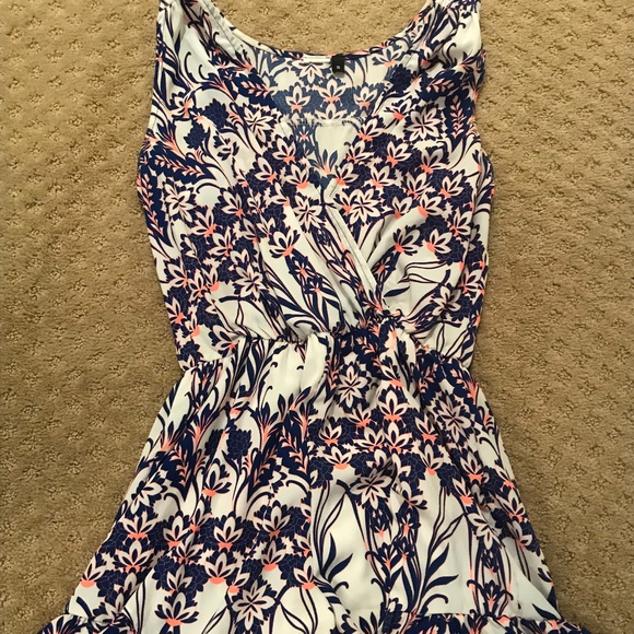 Foral Romper - Picture 1 of 1